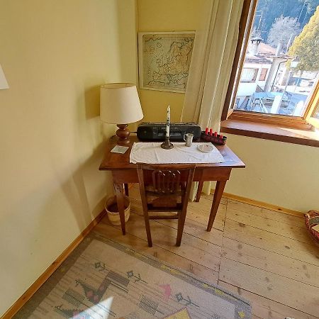 L' Antica Casa Di Maria Lilia Daire Pieve di Cadore Dış mekan fotoğraf