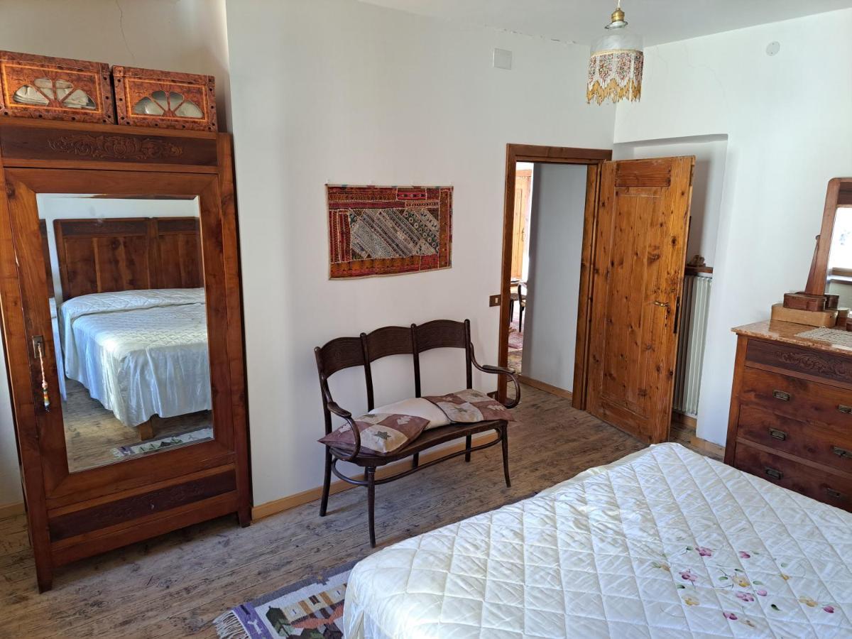 L' Antica Casa Di Maria Lilia Daire Pieve di Cadore Dış mekan fotoğraf