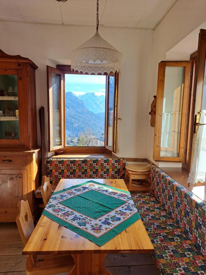 L' Antica Casa Di Maria Lilia Daire Pieve di Cadore Dış mekan fotoğraf
